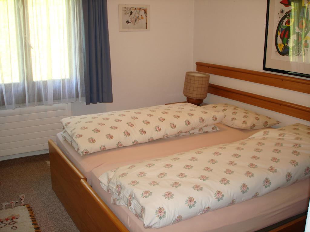 Residenz La Mora La Punt-Chamues-ch Quarto foto